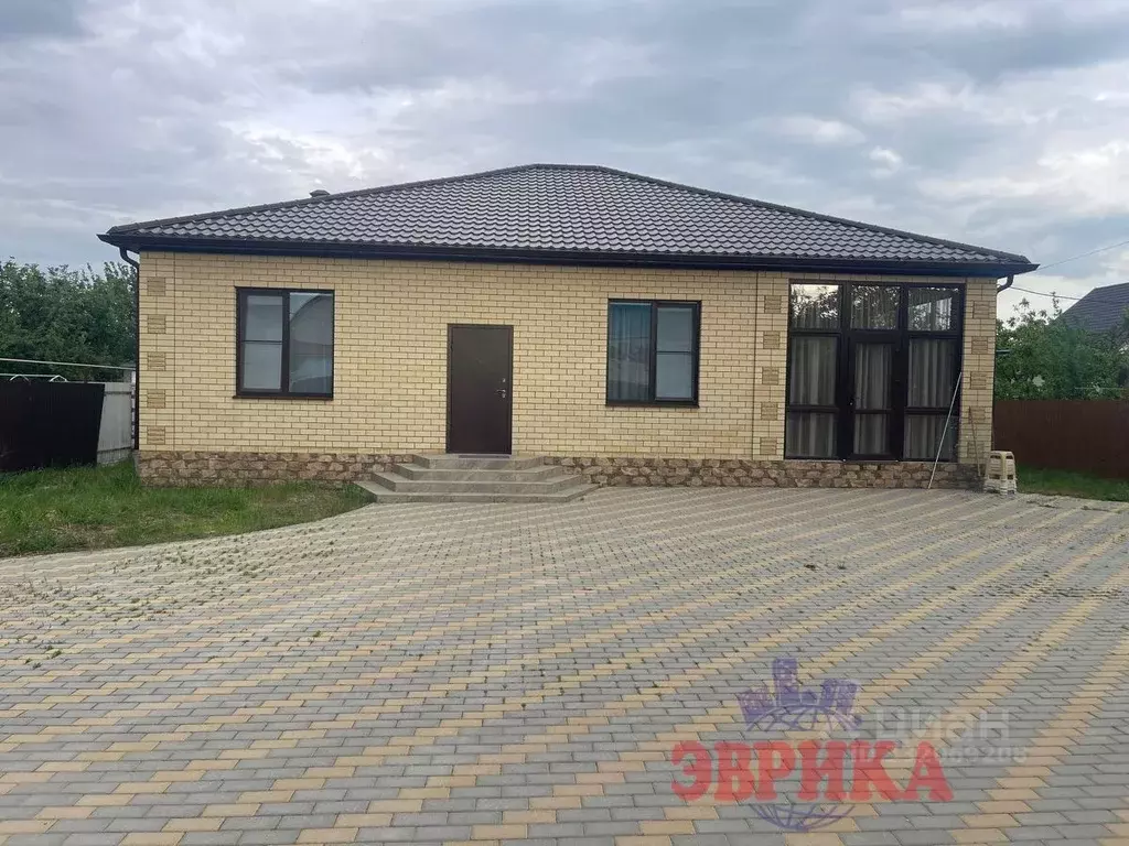 Дом в Краснодарский край, Крымск ул. Красной Розы (140 м) - Фото 1
