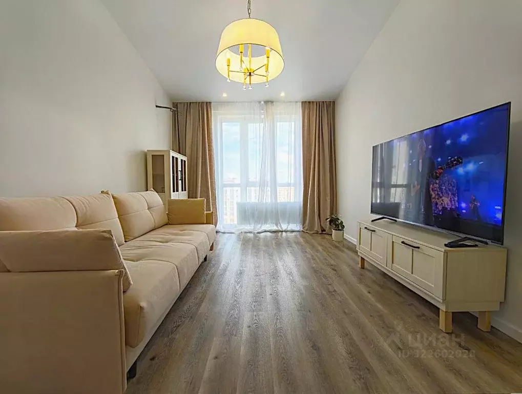 2-к кв. Севастополь просп. Античный, 5/1 (63.0 м) - Фото 1