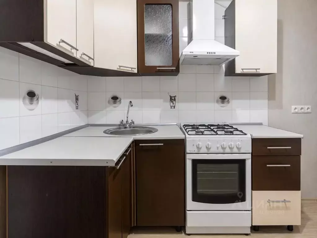 2-к кв. Башкортостан, Уфа Баязита Бикбая ул., 21 (45.0 м) - Фото 1