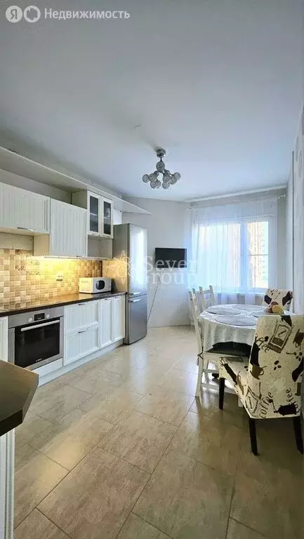 3-комнатная квартира: Санкт-Петербург, Ленинский проспект, 72к1 (92 м) - Фото 1