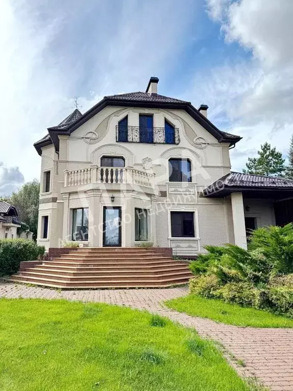 2-к кв. Самарская область, Новокуйбышевск Луговая ул., 44 (470.0 м) - Фото 1