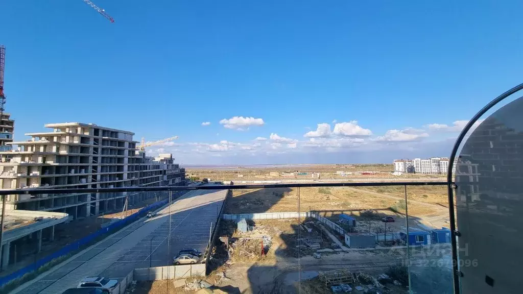 Студия Крым, Сакский район, Лесновское с/пос, с. Прибрежное ул. ... - Фото 1