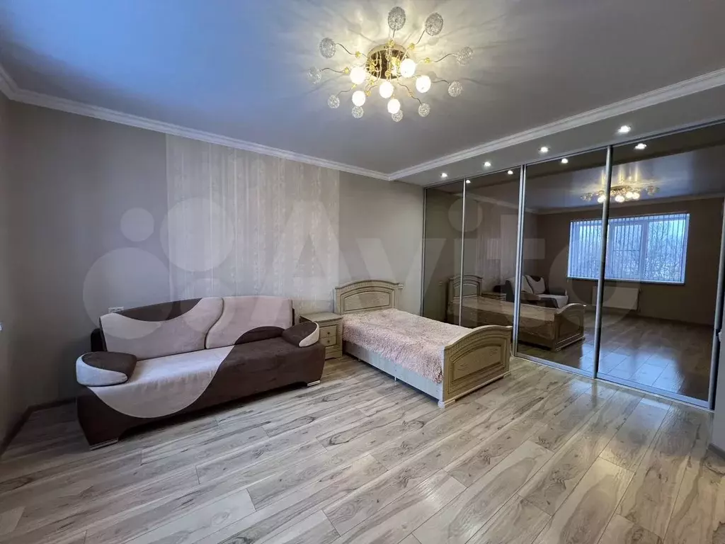 1-к. квартира, 50 м, 3/5 эт. - Фото 1