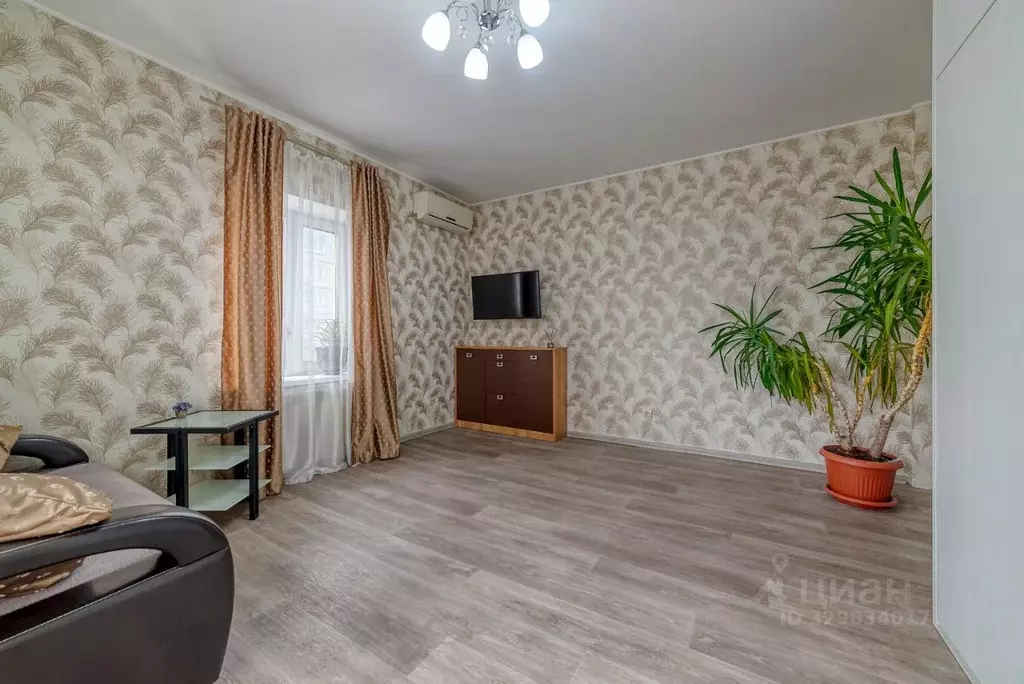 1-к кв. Хабаровский край, Хабаровск ул. Карла Маркса, 99б (38.4 м) - Фото 2