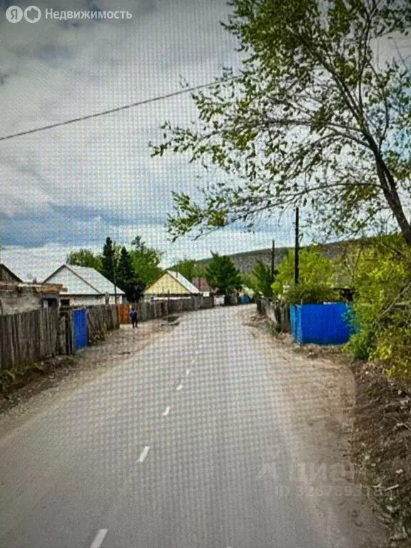 Дом в Кызыл, Удачная улица (30 м) - Фото 1