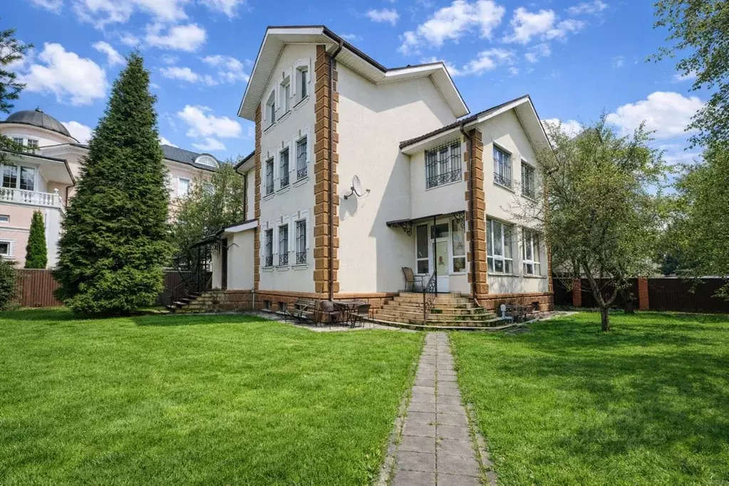 Коттедж в Московская область, Красногорск городской округ, д. ... - Фото 1