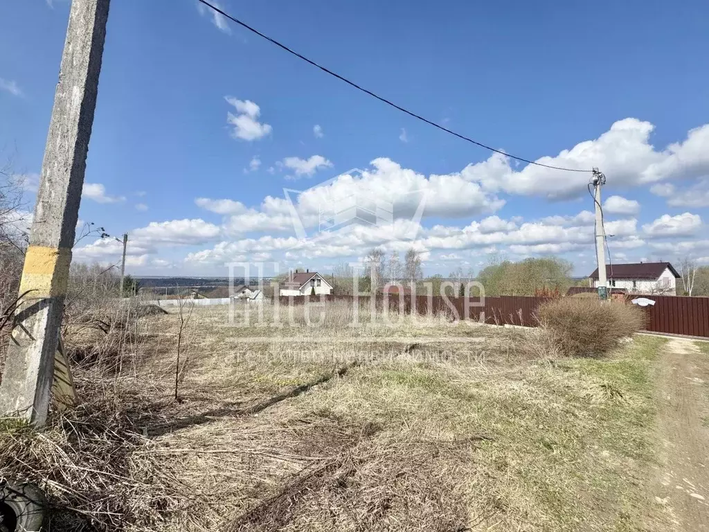 Участок в Калужская область, Калуга городской округ, д. Желыбино 28 ... - Фото 1