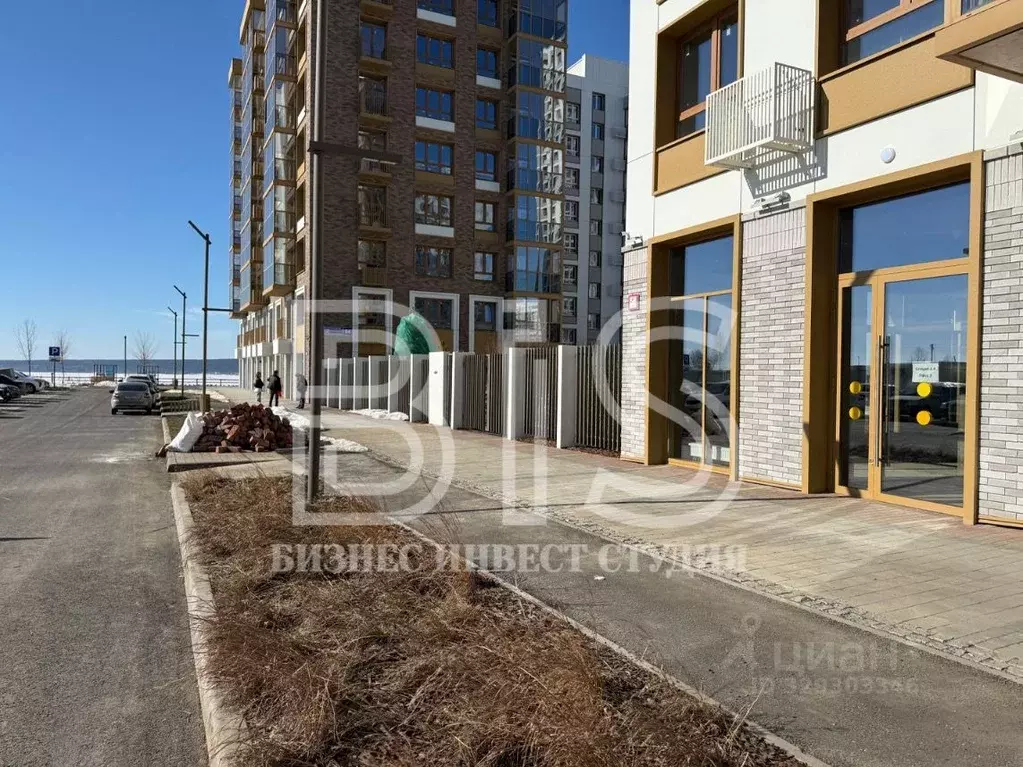 Помещение свободного назначения в Татарстан, Набережные Челны ул. ... - Фото 2