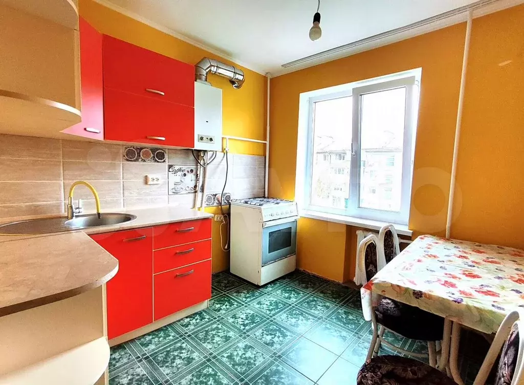 3-к. квартира, 63 м, 4/5 эт. - Фото 0