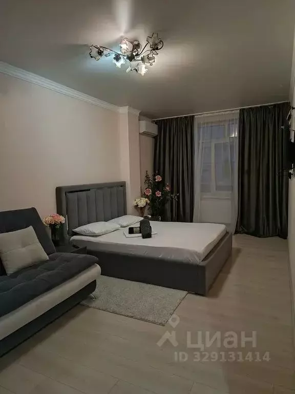 1-к кв. Кабардино-Балкария, Нальчик ул. Шарданова, 52А (50.0 м) - Фото 1
