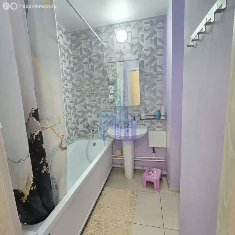 3-комнатная квартира: Воронеж, улица Шидловского, 26 (75 м) - Фото 1