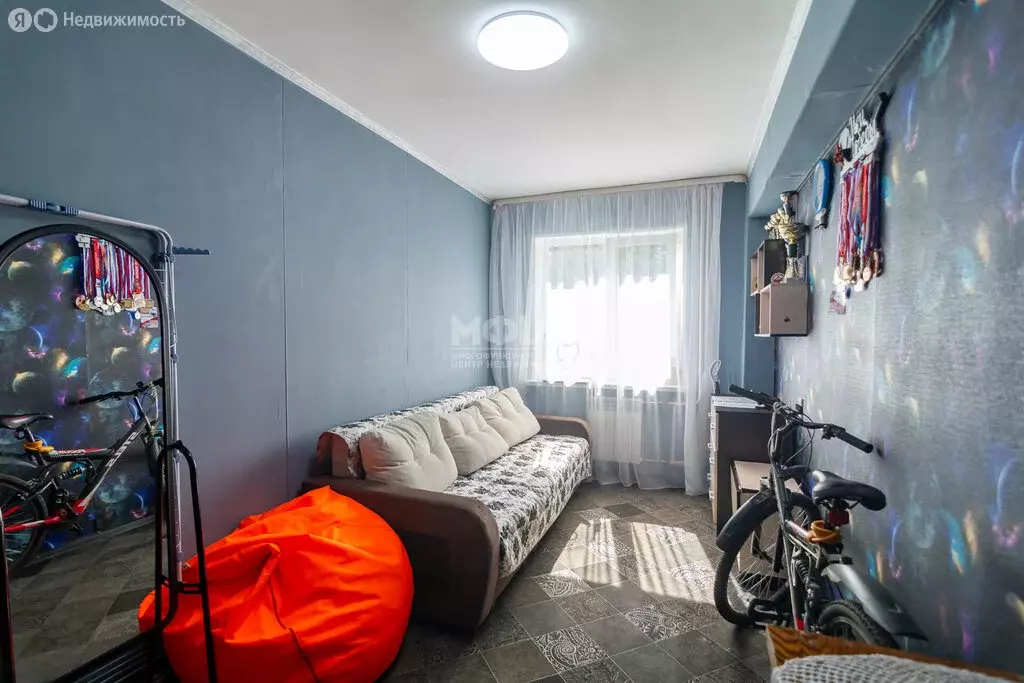 4-комнатная квартира: Петрозаводск, улица Петрова, 11А (75.5 м) - Фото 1
