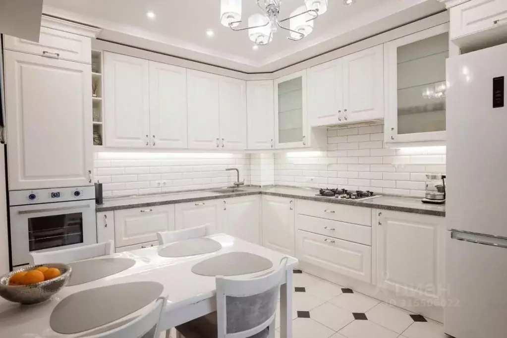 3-к кв. Тамбовская область, Тамбов Советская ул., 190Бк1 (89.8 м) - Фото 2