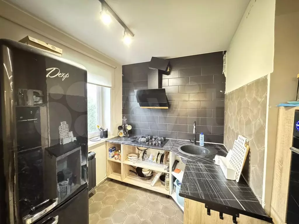 4-к. квартира, 62 м, 5/5 эт. - Фото 0