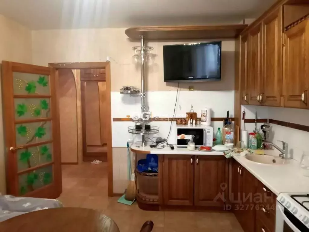 2-к кв. Брянская область, Брянск ул. Романа Брянского, 17 (79.3 м) - Фото 1