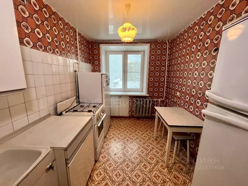 3-к кв. Кировская область, Киров ул. Дзержинского, 62к1 (58.5 м) - Фото 1