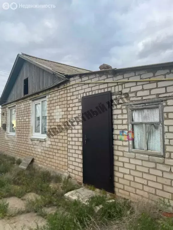 Дом в Кетченеровский район, Чкаловское сельское муниципальное ... - Фото 2