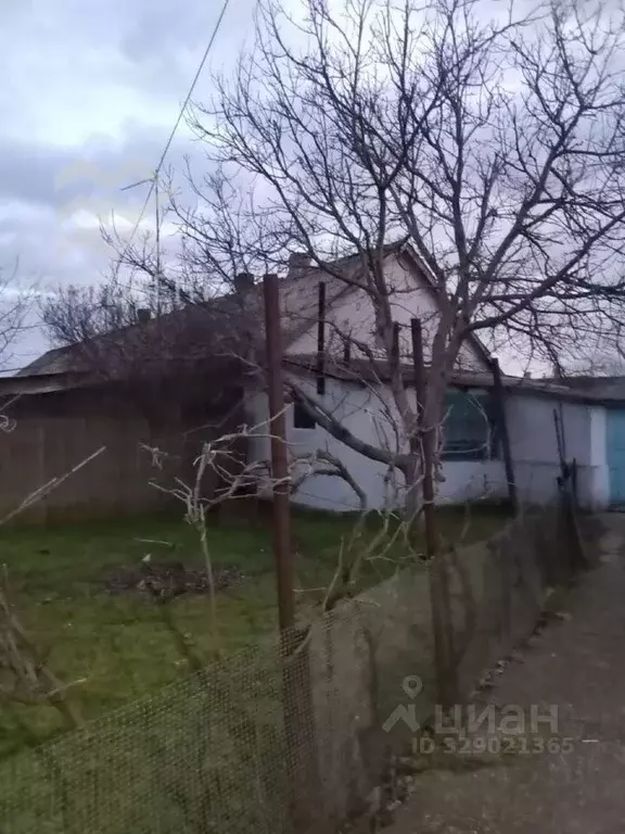 Дом в Крым, Раздольненский район, Новоселовское пгт ул. Пионерская, 8 ... - Фото 1