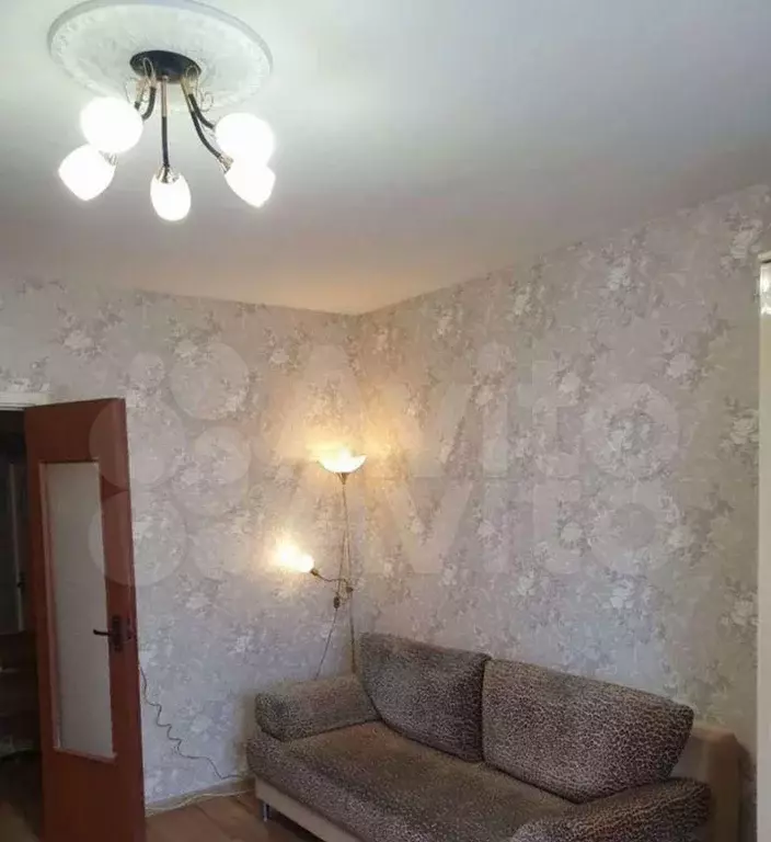 1-к. квартира, 40 м, 9/9 эт. - Фото 0