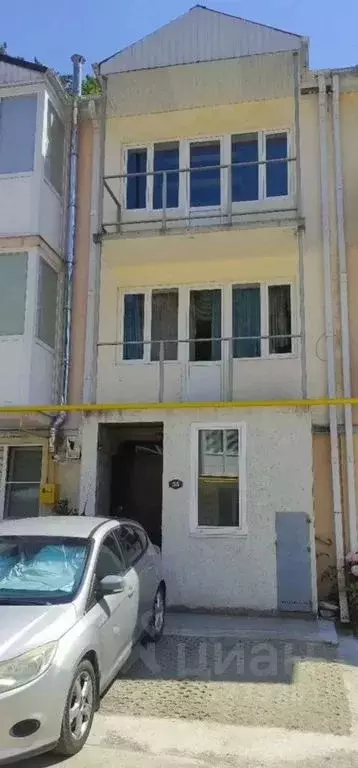 Дом в Краснодарский край, Туапсинский муниципальный округ, с. Небуг ... - Фото 0