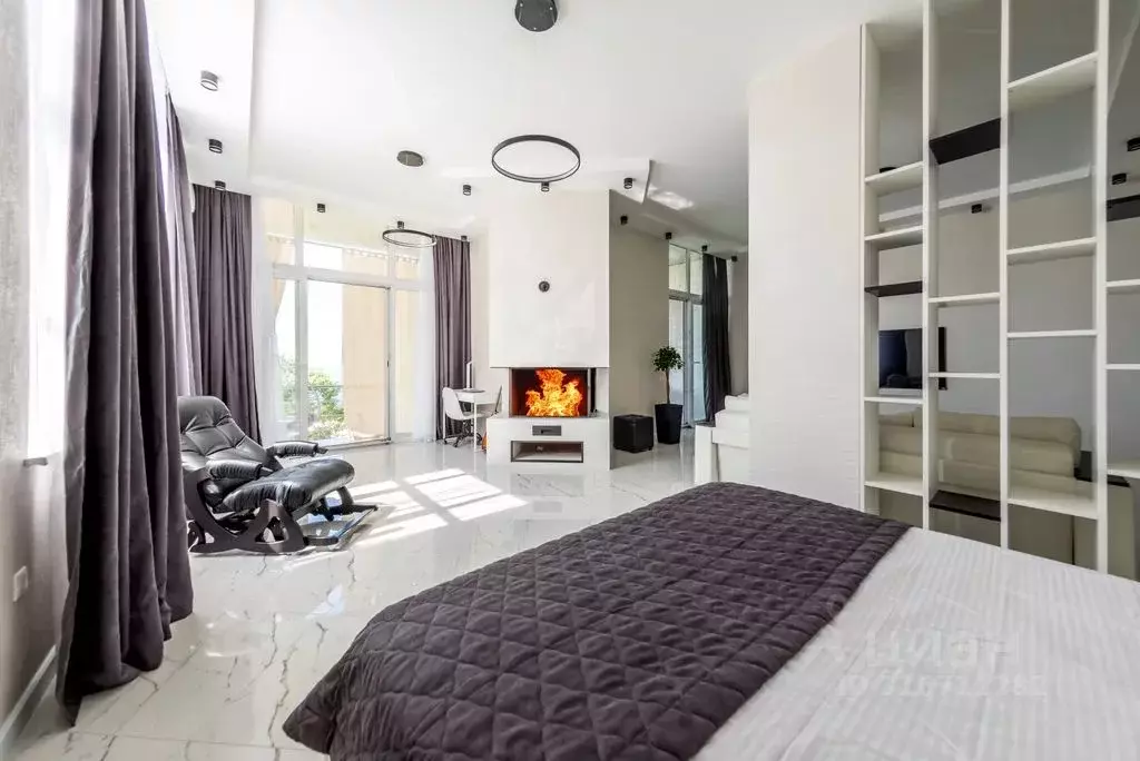 Дом в Краснодарский край, Сочи ул. Ручей Видный, 93 (230 м) - Фото 0