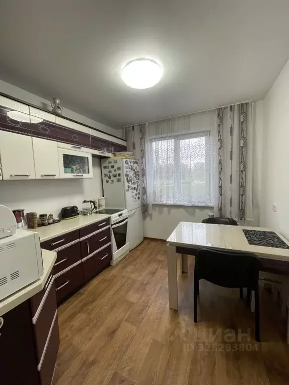 4-к кв. Кемеровская область, Кемерово Октябрьский просп., 61 (78.5 м) - Фото 1