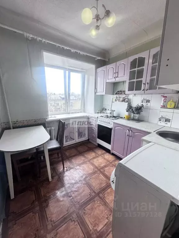 2-к кв. Башкортостан, Уфа Кольцевая ул., 63 (41.7 м) - Фото 1