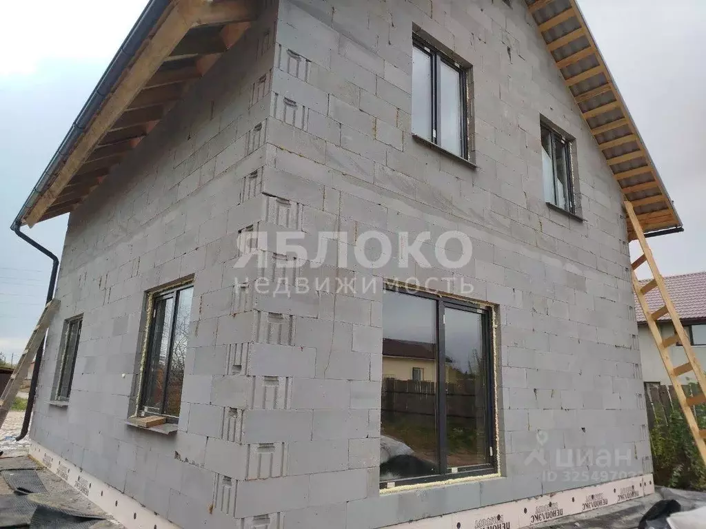 Дом в Пермский край, Усолье Усольский район, ул. Солеваров, 248А (109 ... - Фото 1