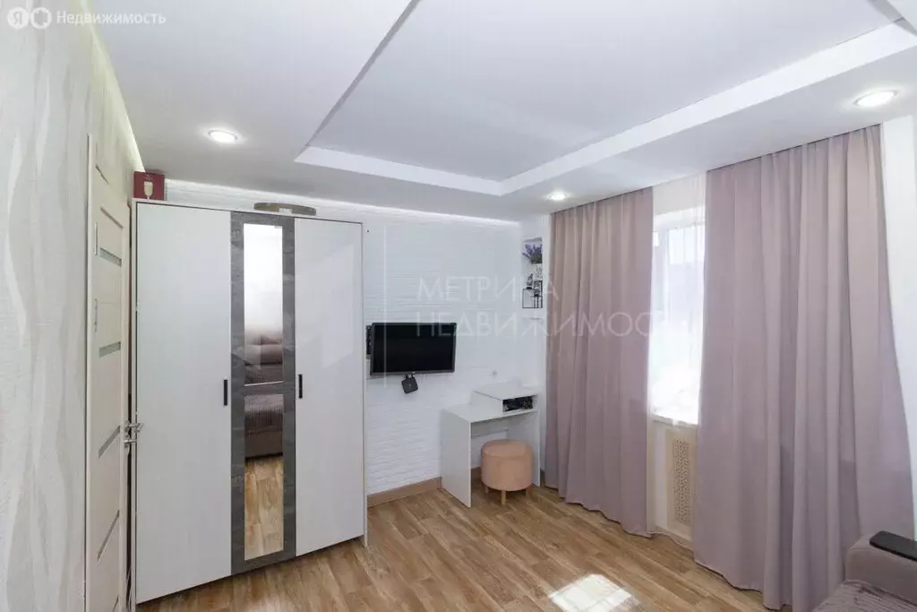 2-комнатная квартира: Тюмень, улица Муравленко, 15 (44 м) - Фото 2