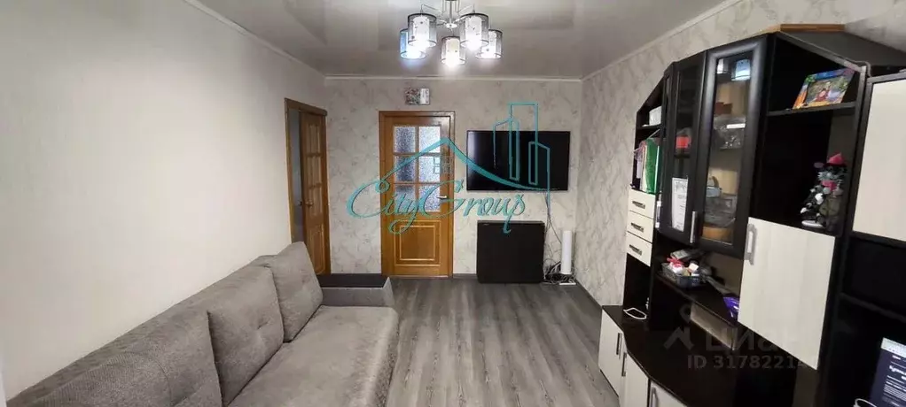 3-к кв. Оренбургская область, Орск Новый город мкр, ул. ... - Фото 0