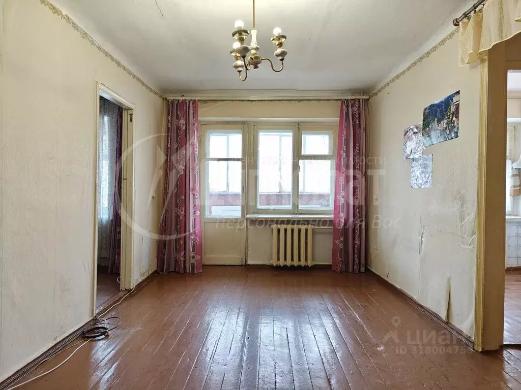 2-к кв. Курганская область, Курган ул. Кирова, 79 (42.5 м) - Фото 0