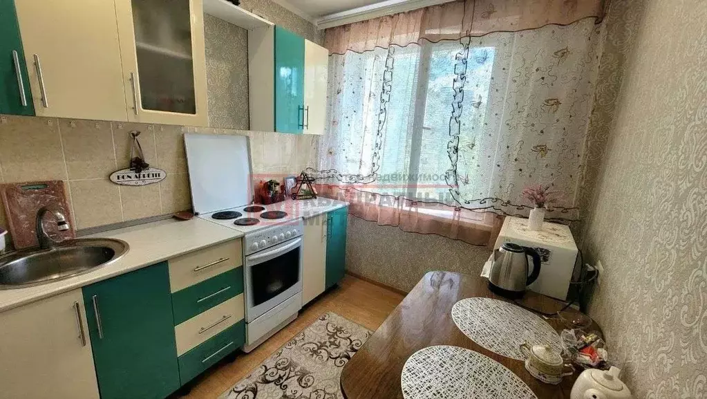 2-к кв. Белгородская область, Старый Оскол Жукова мкр, 7 (45.5 м) - Фото 0