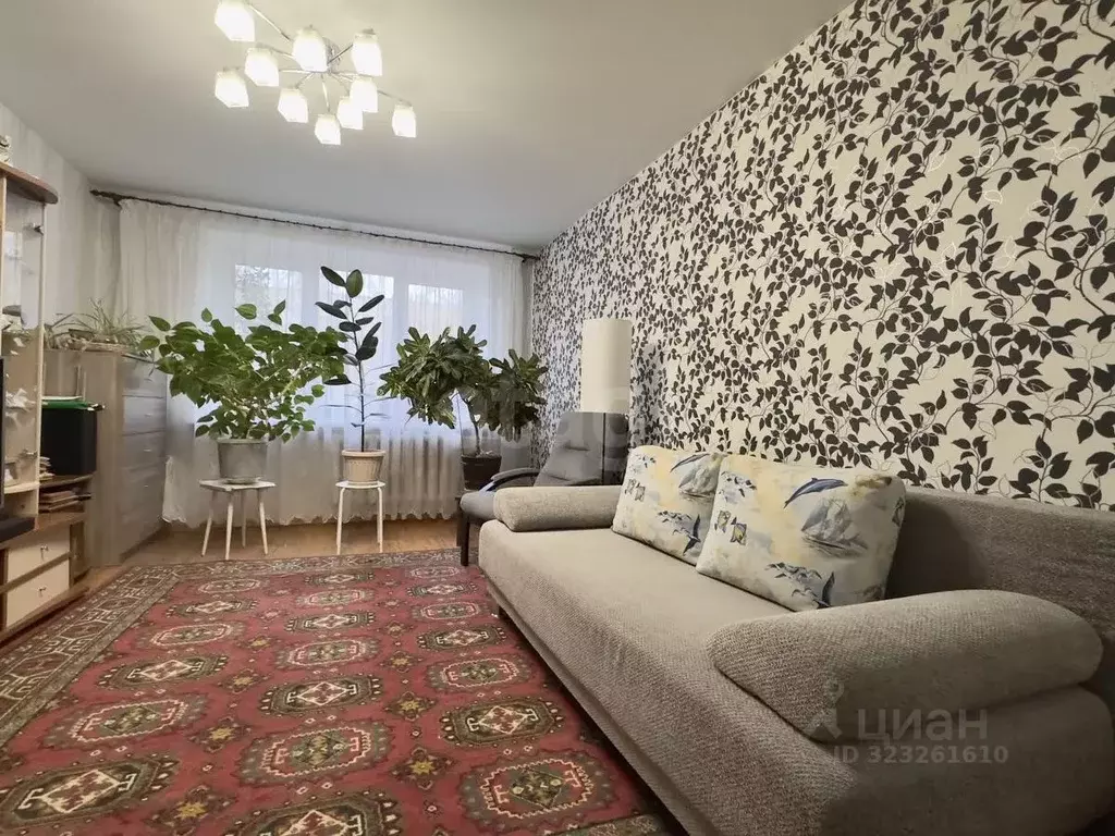 2-к кв. Марий Эл, Йошкар-Ола ул. Строителей, 38 (48.7 м) - Фото 1