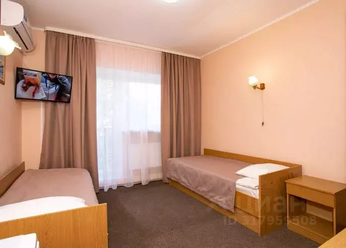 Комната Крым, Черноморское пгт ул. Агафонова, 45 (13.0 м) - Фото 0