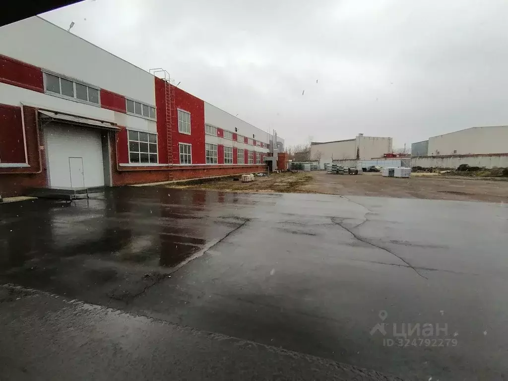 Помещение свободного назначения в Татарстан, Казань ул. Аделя Кутуя, ... - Фото 1