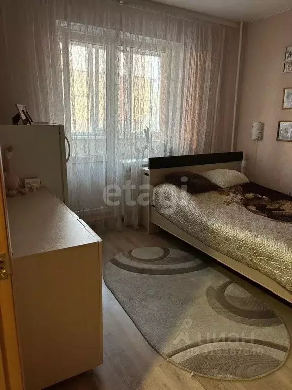 4-к кв. Белгородская область, Белгород Гостенская ул., 1 (75.4 м) - Фото 0