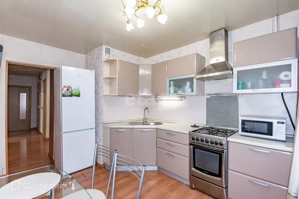 Продаётся 4-к квартира, 68.2 м - Фото 1
