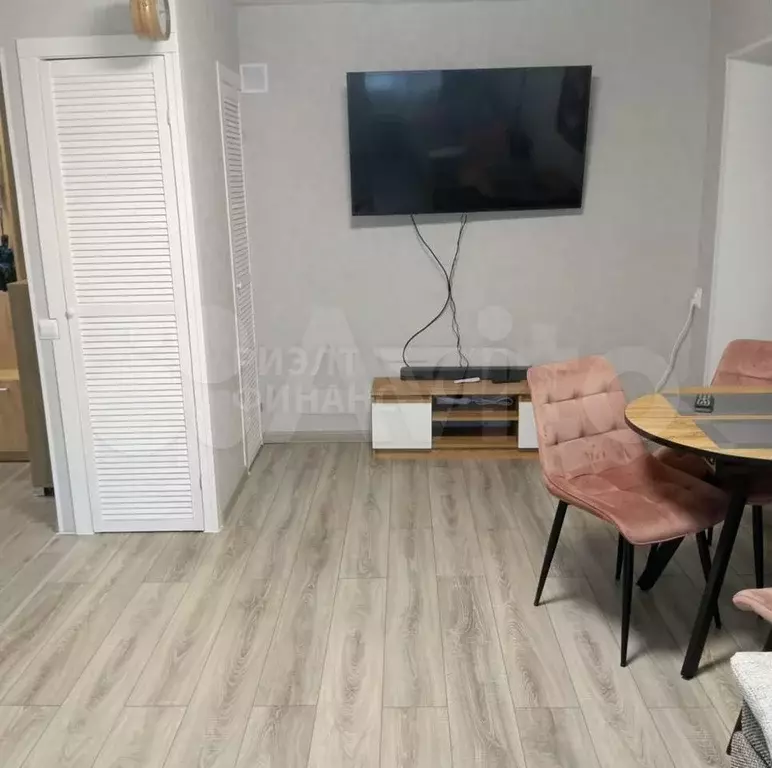 3-к. квартира, 55 м, 5/5 эт. - Фото 1