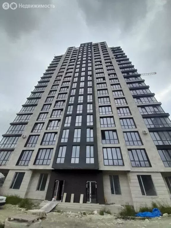 3-комнатная квартира: Нальчик, улица Лермонтова, 1 (105 м) - Фото 2