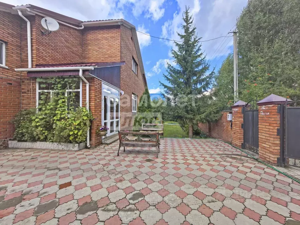 Дом в Омская область, Омск ул. 2-я Рассветная, 12 (268 м) - Фото 2