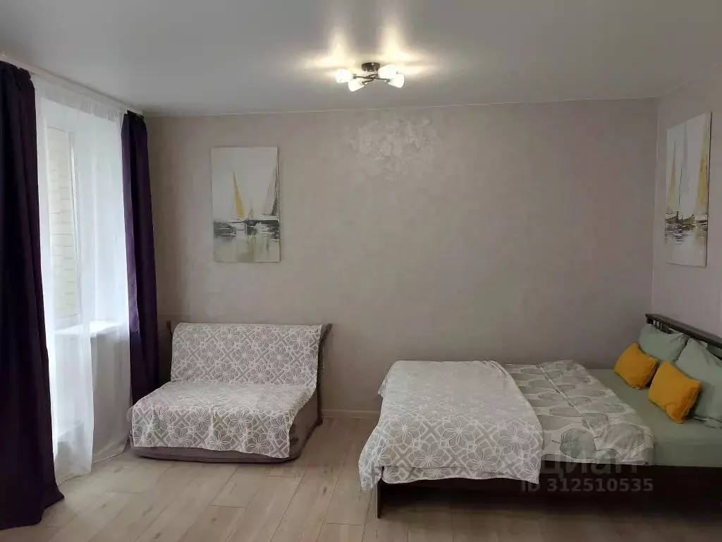 1-к кв. Тюменская область, Тюмень ул. Беляева, 35к2 (30.0 м) - Фото 0