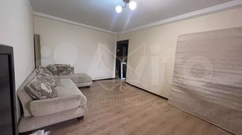 1-к. квартира, 32 м, 3/9 эт. - Фото 0