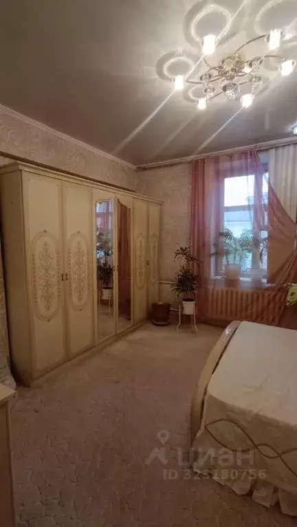 3-к кв. Красноярский край, Красноярск ул. Мичурина, 9а (82.2 м) - Фото 0