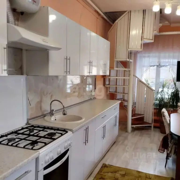 Дом в Омская область, Омск Порт-Артур мкр, пер. 3-й Воровского, 1/4 ... - Фото 1