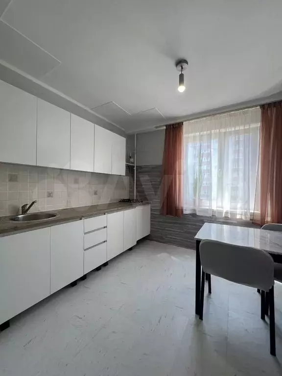 2-к. квартира, 50 м, 3/9 эт. - Фото 0