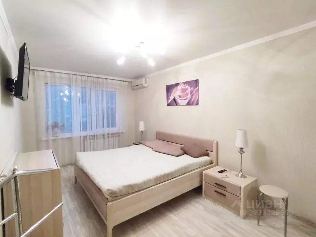 2-к кв. Крым, Алушта муниципальный округ, Партенит пгт ш. Фрунзенское, ... - Фото 1