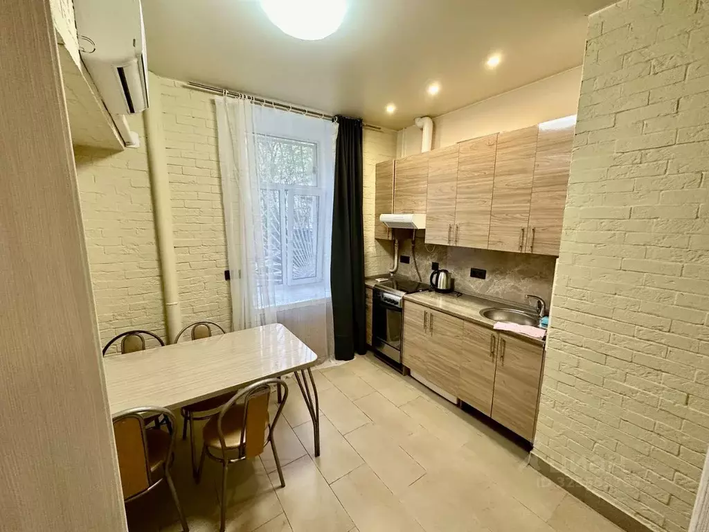 3-к кв. Москва Профсоюзная ул., 13/12 (84.0 м) - Фото 1