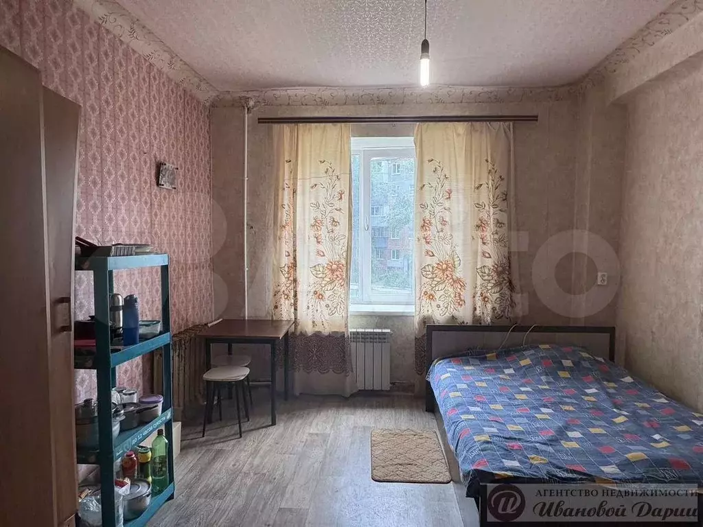 Комната 20 м в 4-к., 2/4 эт. - Фото 0