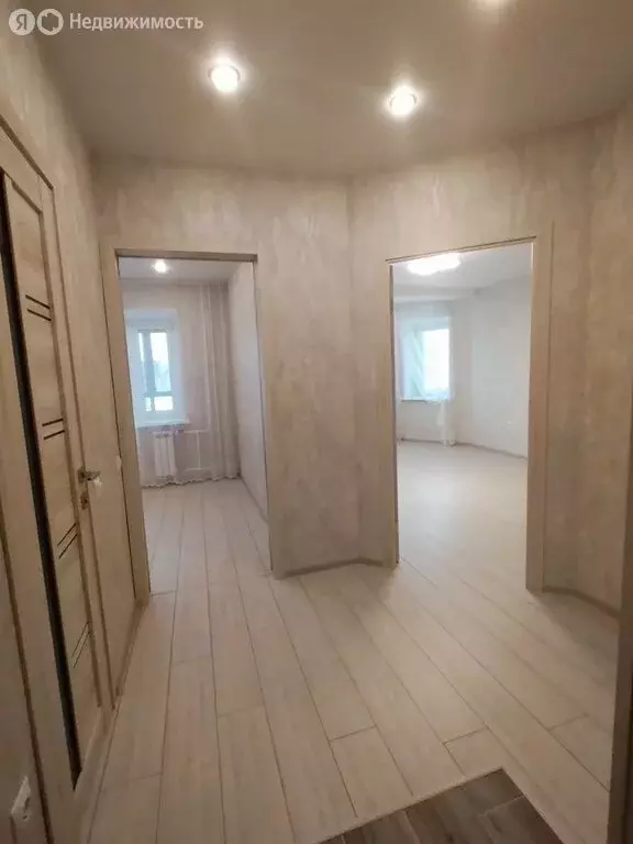 1-комнатная квартира: Абакан, улица Арбан, 4 (45 м) - Фото 1