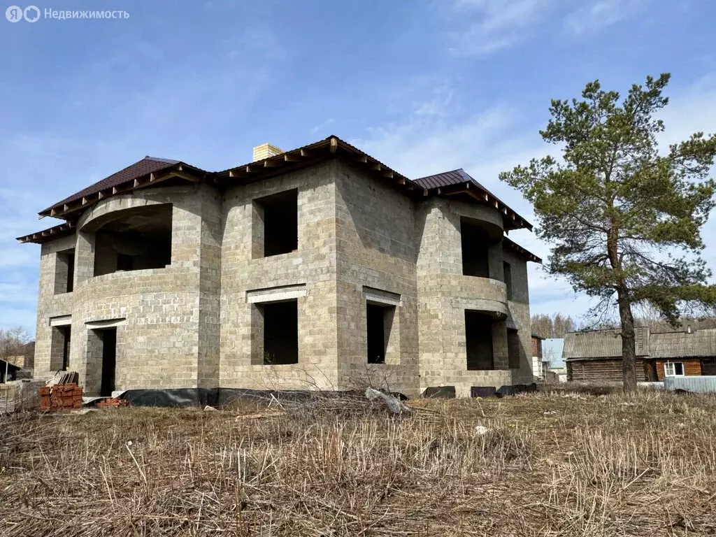 Дом в Киров, слобода Дымково, Первомайская улица (591.7 м) - Фото 1